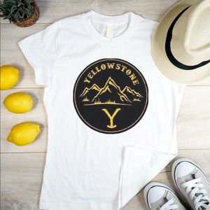 Super cute Yellowstone tee
